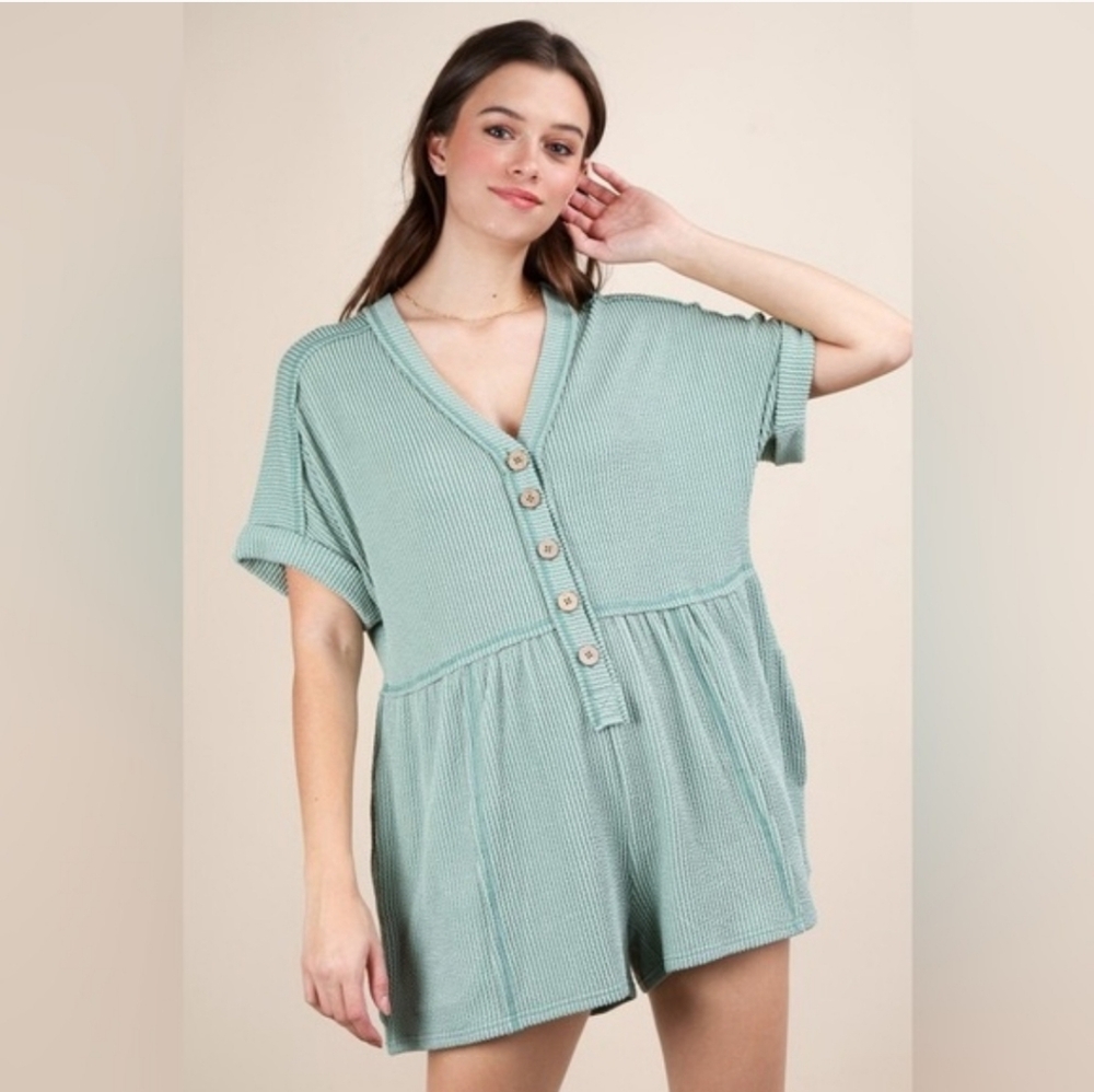 Very J Mint Button-Down Women's Top